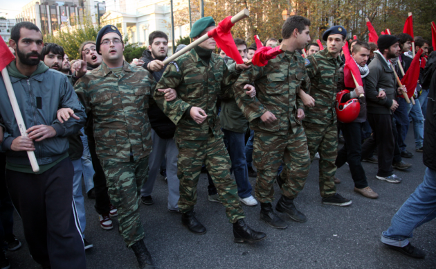 Δεν τόλμησαν να δικάσουν την Επιτροπή Αλληλεγγύης Στρατευμένων