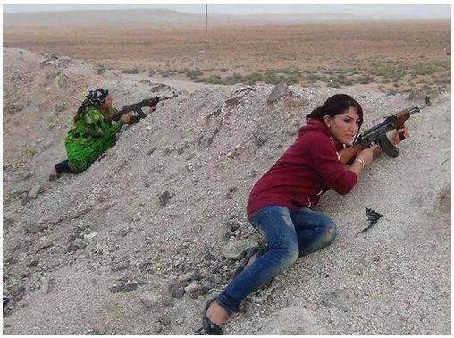 Ένοπλες ασιάτισσες; Και τα δυτικά στερεότυπα;