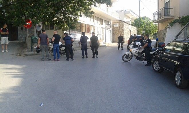 Φυγαδεύθηκαν μέλη της Χ.Α. στο Διμήνι Μαγνησίας (Βίντεο)