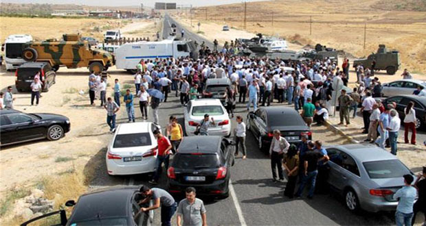 Η κυβέρνηση Ερντογάν απειλεί με μαζική σφαγή τους ηρωικούς αγωνιστές της πόλης Τσίζρε
