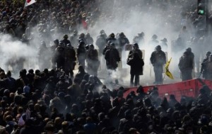 2016-05-01_paris_b_manif_coupure-c29eb-86900