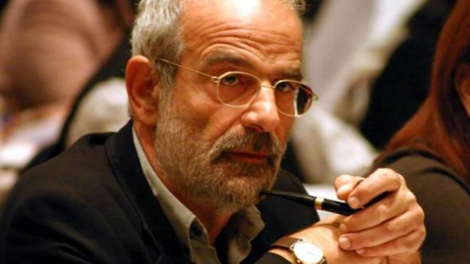 Δήλωση του Αλέκου Αλαβάνου «Η Εφημερίδα των Συντακτών αυτοεπιδεικνύεται ως όργανο του Συριζα»