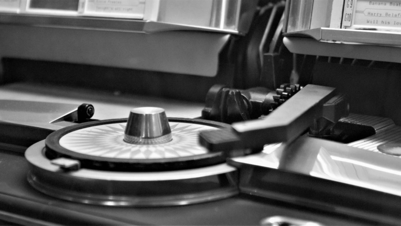 Δημοσιογράφοι που λειτουργούν με κέρμα