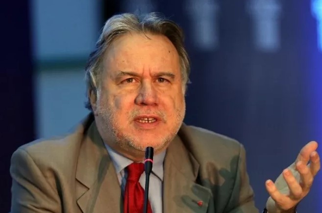 Η πολιτική διαδρομή του αυτοχαρακτηριζόμενου “κομμουνιστή” Γιώργου Κατρούγκαλου