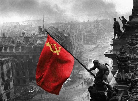 Οφείλουμε να θυμίζουμε σε όλους, πως, αν δεν ήταν οι Κομμουνιστές, τώρα θα ήταν ή σαπούνια ή σκλάβοι