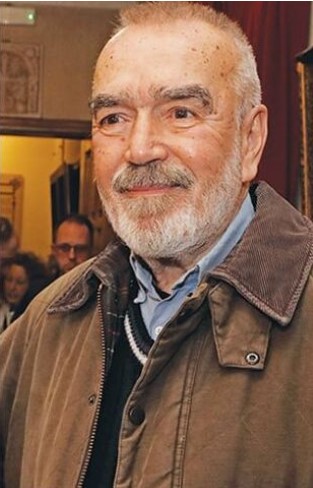 ΝΤΡΕΠΟΜΑΙ ΝΑ ΚΛΑΨΩ