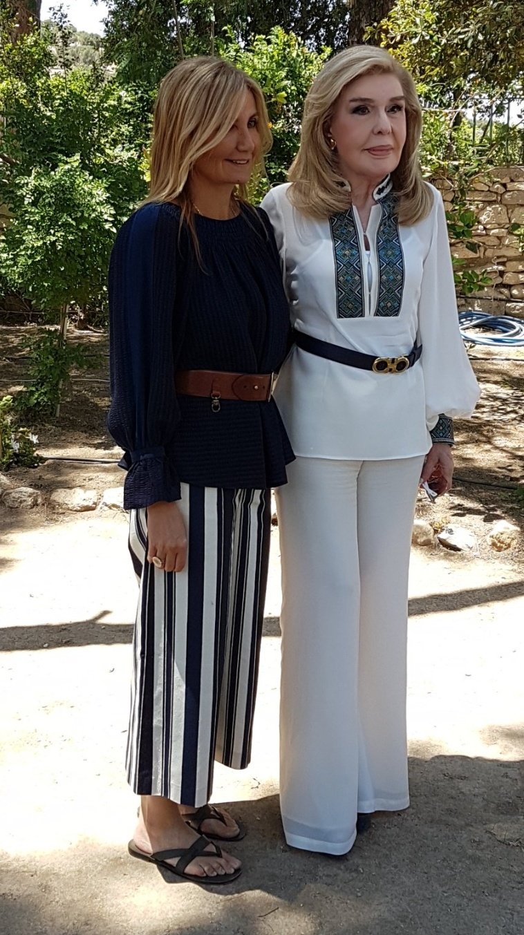 Πέθανε η Μαριάννα Βαρδινογιάννη, κι όλοι βάλθηκαν να της κάνουν την αγιογραφία.