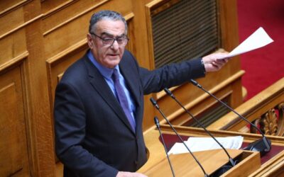 Με αφορμή την δικαστική αθώωση του Κώστα Βαξεβάνη από τις κατηγορίες που του είχε προσάψει ο Χαράλαμπος Αθανασίου, θυμόμαστε το ποιόν του πρώην νεοδημοκράτη υπουργού.