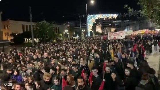Μαζικότατη η διαδήλωση για την κρατική δολοφονία Γρηγορόπουλου