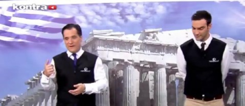 Οταν διαπρέπεις σαν τηλεπλασιέ “θαυματουργών νανογιλέκων”, έχεις εξασφαλισμένο υπουργικό θώκο