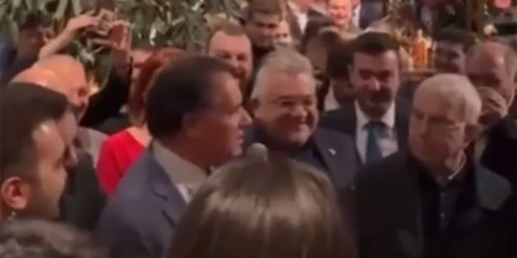 Αδει νεοδημοκρατικό τρίο