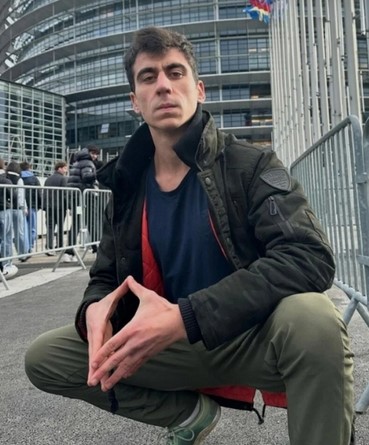 Ο «YouTuber» από την Κύπρο