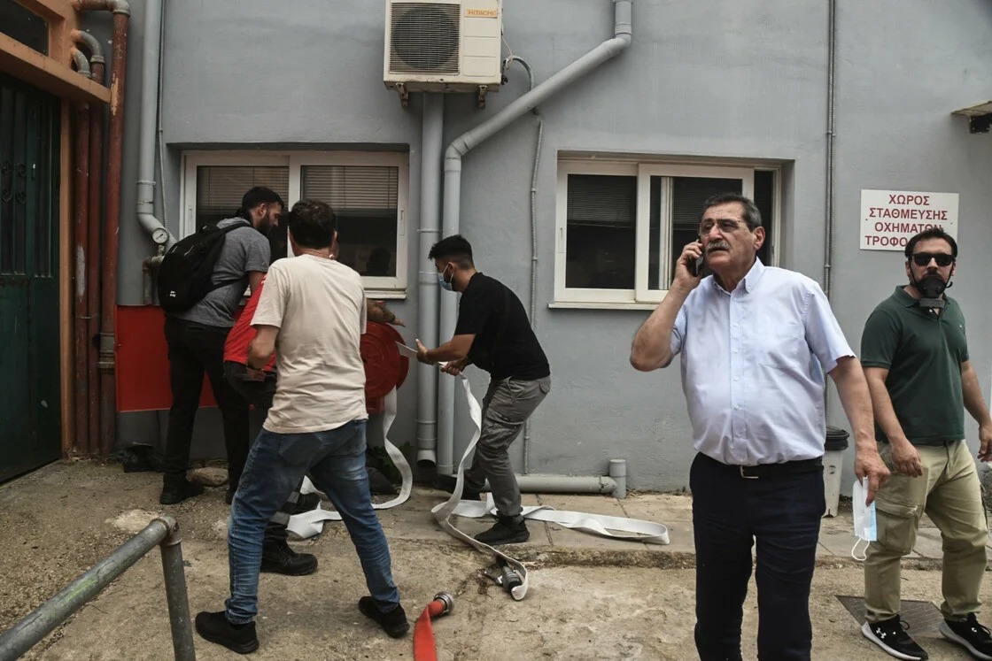 “Προκαλεί φόβο η λέξη «λαϊκός παράγοντας»”