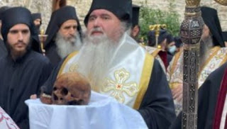 Νεκροφιλίας και χριστεμπορίας το τροπάριο