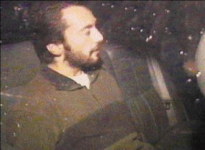 “Εγώ είμαι ορθόδοξος, ρε”, κραύγαζε και δολοφονούσε μετανάστες ο ρατσιστής Παντελής Καζάκος, στο διάστημα 19-22 Οκτώβρη 1999