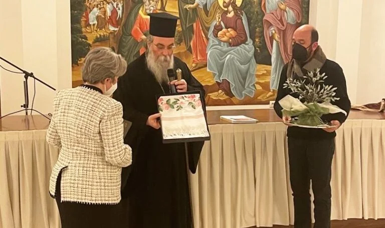 Αβέρτα «τσιμπάει» προγράμματα το Prolepsis του πατρός και της πρεσβυτέρας Λινού