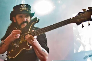 Σαν σήμερα το 2015 ο Λέμι Κίλμιστερ άλλαξε “στέκι”..