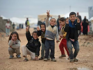 Ενα ποίημα του Μπέρτολτ Μπρεχτ για τα Χριστούγεννα των “Μοιραίων”