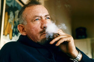 Τζον Ερνστ Στάινμπεκ, εμβληματικός Αμερικάνος λογοτέχνης. Πέθανε σαν σήμερα στις 20 Δεκέμβρη του 1968