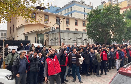 Το καθεστώς Ερντογάν εντείνει την κρατική τρομοκρατία προχωρώντας σε δεκάδες συλλήψεις