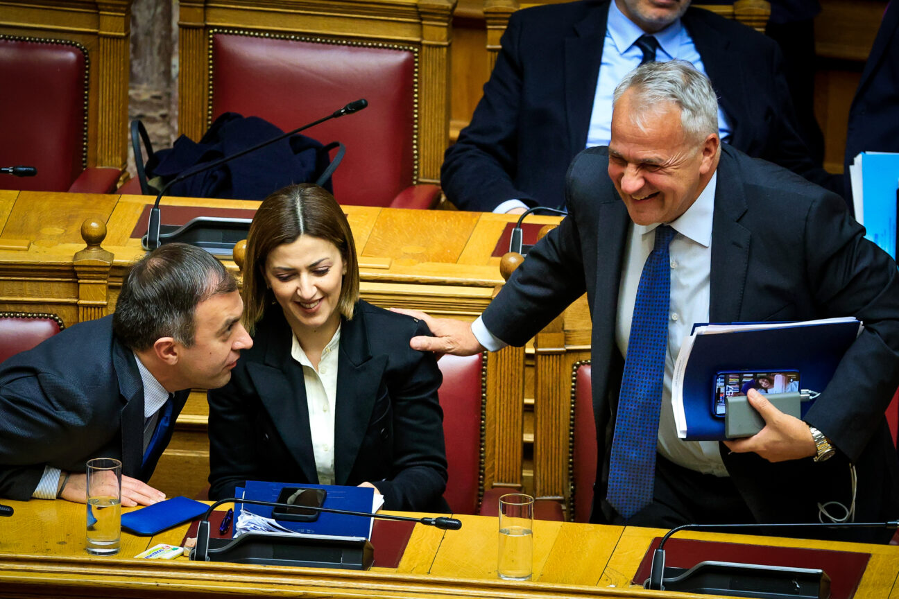 «Ενας άθλιος, είναι ένας άθλιος, δυο άθλιοι είναι δυο άθλιοι, 157 άθλιοι είναι μια εγκληματική οργάνωση» (Βίντεο)