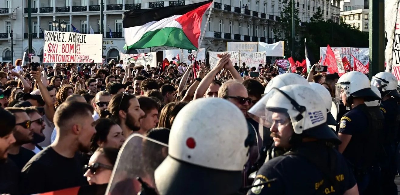 Μαζικές διαδηλώσεις για μια ελεύθερη Παλαιστίνη