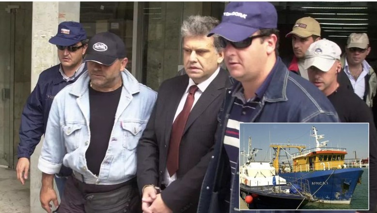 Συνελήφθη ο εφοπλιστής «Έλληνας Εσκομπάρ», Αλέξανδρος Αγγελόπουλος, για πλοίο του που μετέφερε τόνους κοκαΐνης.