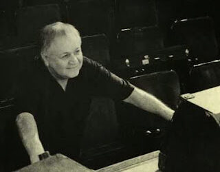 Μ. Χατζιδάκις: Ενας κορυφαίος μουσικοσυνθέτης, διανοούμενος και ποιητής που “έφυγε” σαν σήμερα το 1994 (Αφιέρωμα)