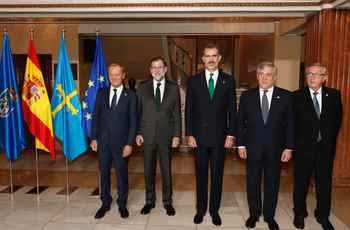 Η διεθνής των “πυρομανών” ενάντια στον καταλανικό λαό!