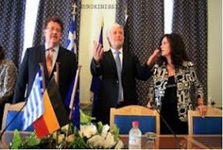Ο ανεπιθύμητος κ. Φούχτελ, επιτετραμμένος της κ. Μερκελ, έγινε καλοδεχούμενος συνομιλητής για το ΣΥΡΙΖΑ