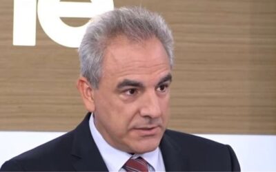 Φάρσα και κέρασμα.
