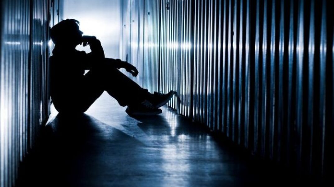 suicide-696×463