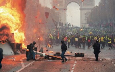 Γαλλία, 17 Οκτώβρη: «Το σταυροδρόμι της οργής» – Πανεθνική εξέγερση ενάντια στη νεοφιλελεύθερη βαρβαρότητα και την καταστολή