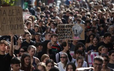 Στα οδοφράγματα της μόρφωσης: Η νεολαία δείχνει τον δρόμο της σύγκρουσης και της ελπίδας