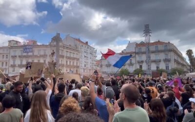 Η Γαλλία βρίσκεται στα πρόθυρα μιας «νύχτας του Αγίου Βαρθολομαίου» – Σκηνές αποκάλυψης σε πολλές περιοχές του Παρισιού